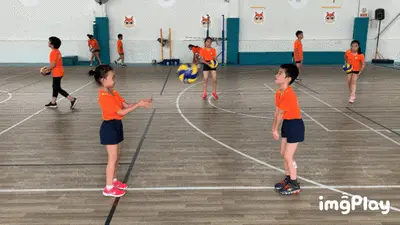 法比尼奥：重回巴西队感觉像第一次入选；会努力进入最终名单