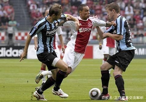 展现铃木彩 展现铃木彩