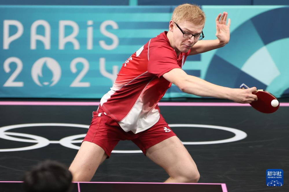 展提供了希 展提供了希